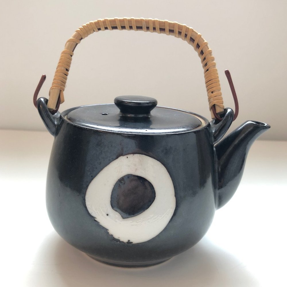 Zen Circle Teapot Japan 3 cup